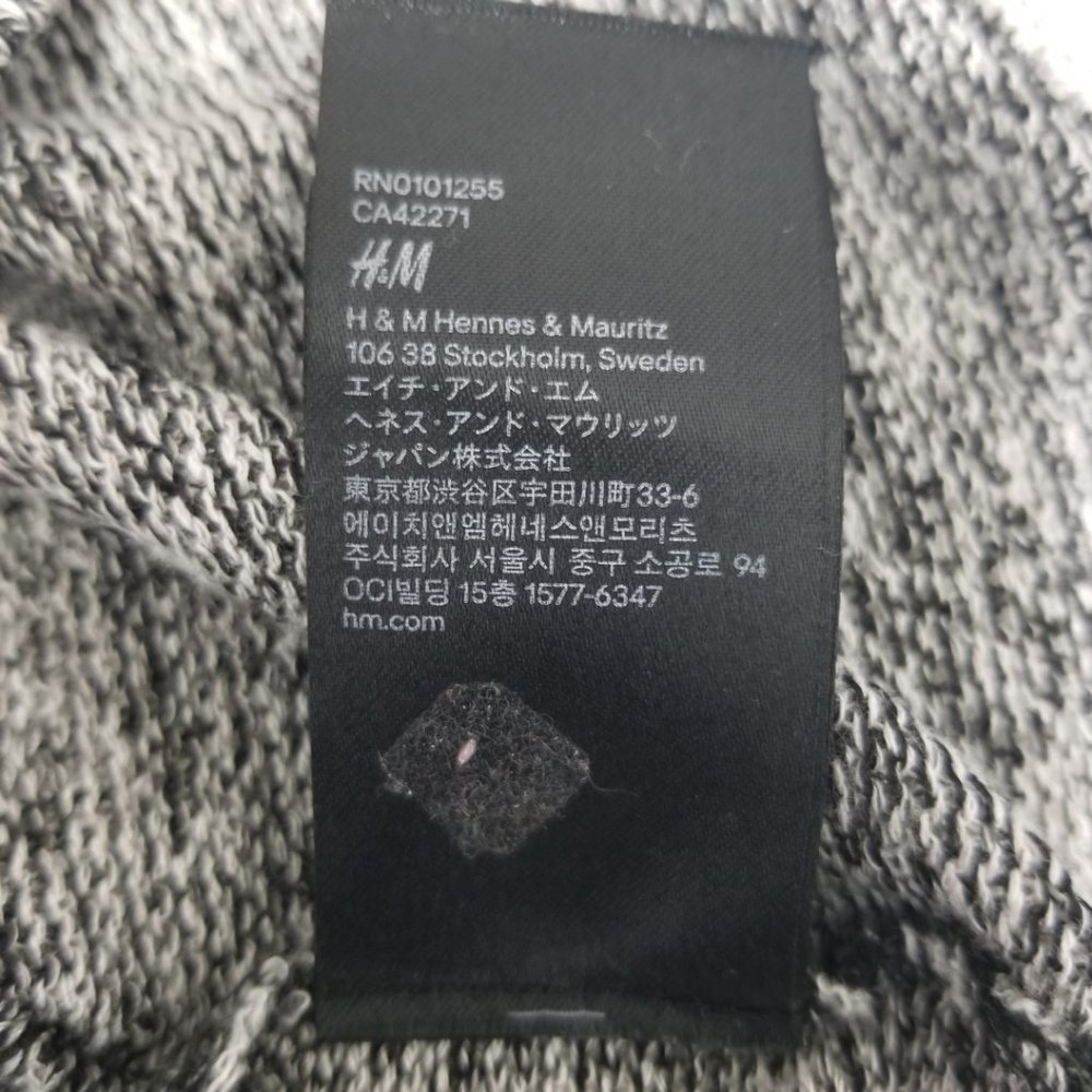 Divided by H&M Long Sleeve Top - Picture 8 of 14